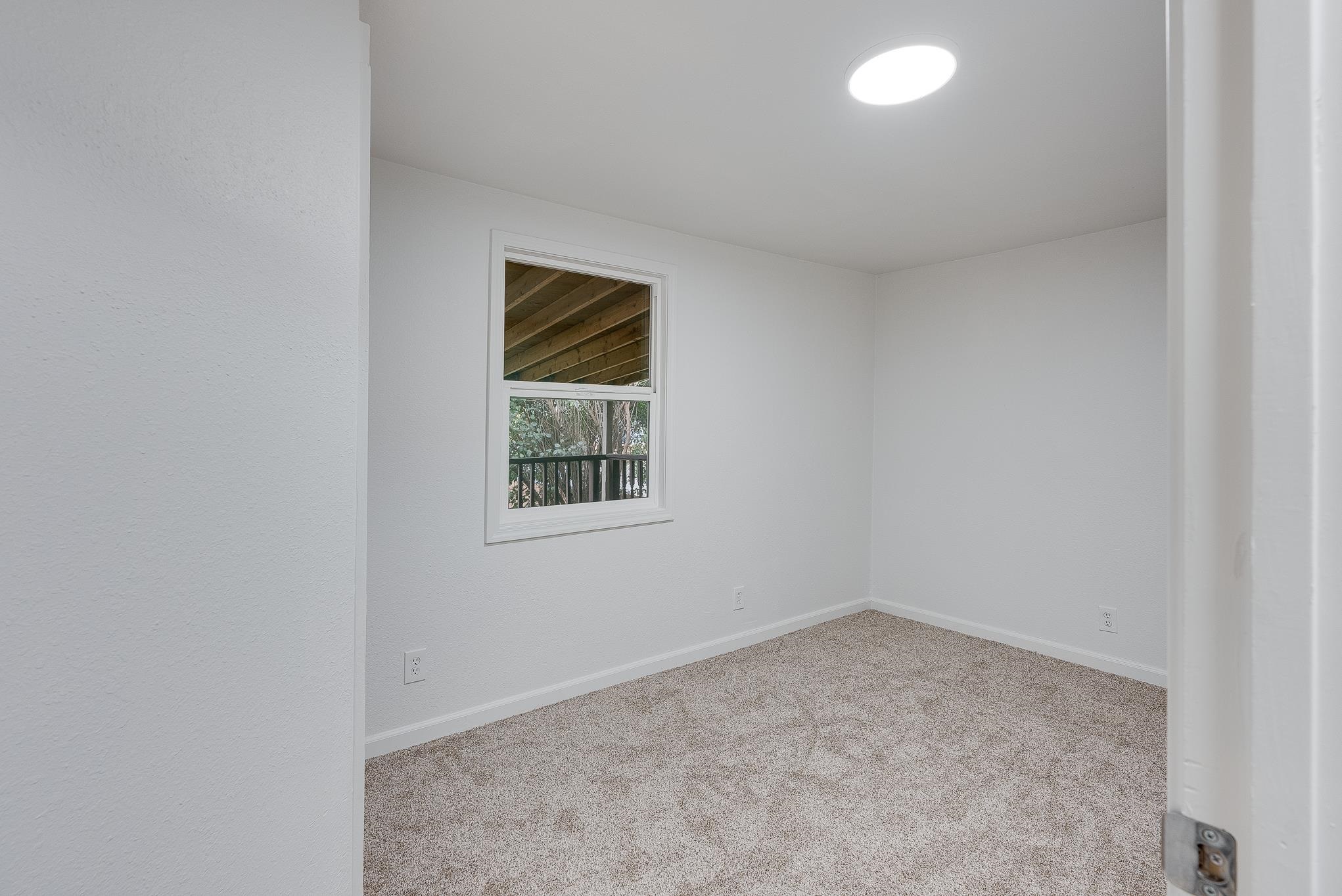 228 Poplar Street Tekoa, WA 99033 - Photo 8 of 27