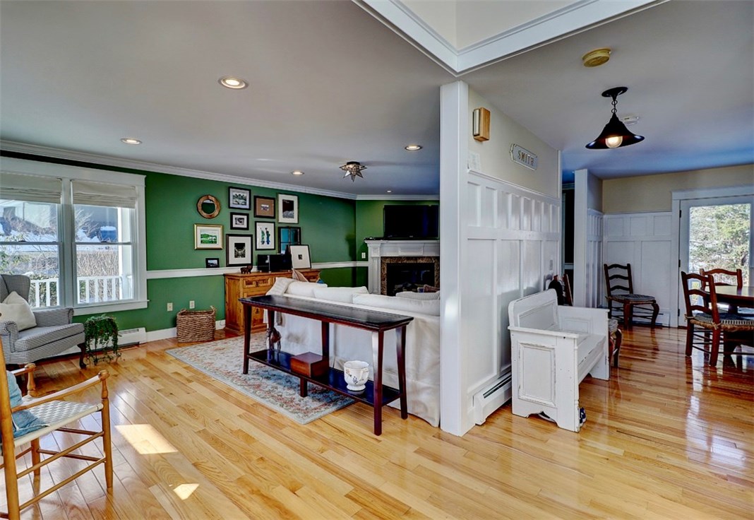 11 Jacobs Point Road Warren, RI 02885 - Photo 14 of 35 The first floor flows seamlessly from entry to Living Room or Dining Room, and into eat-in Kitchen.