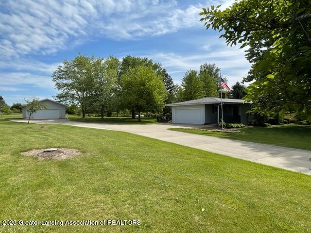 2400 Green Road St. Johns, MI 48879 - Photo 1 of 31 IMG_1999