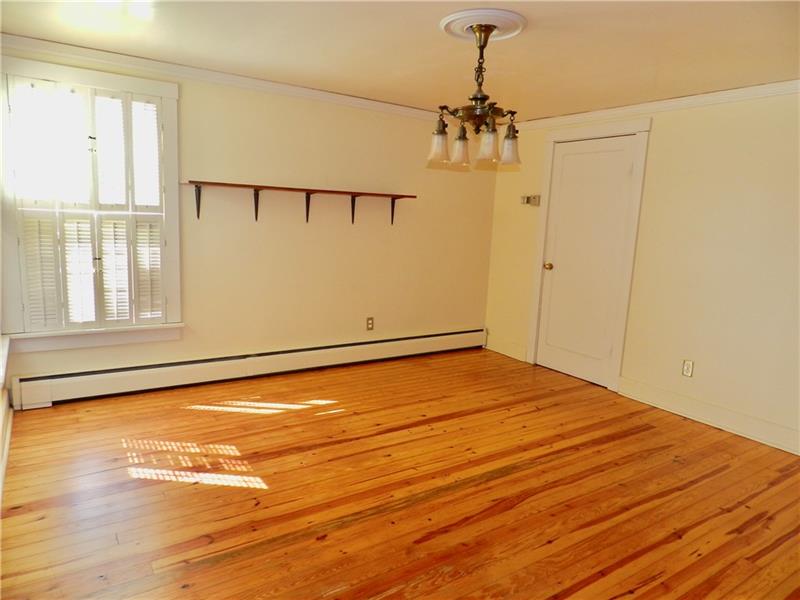 1437 Old Butler Road New Castle, PA 16101 - Photo 11 of 25