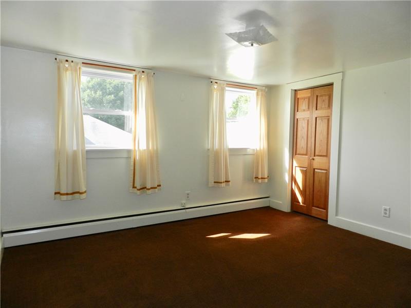 1437 Old Butler Road New Castle, PA 16101 - Photo 17 of 25