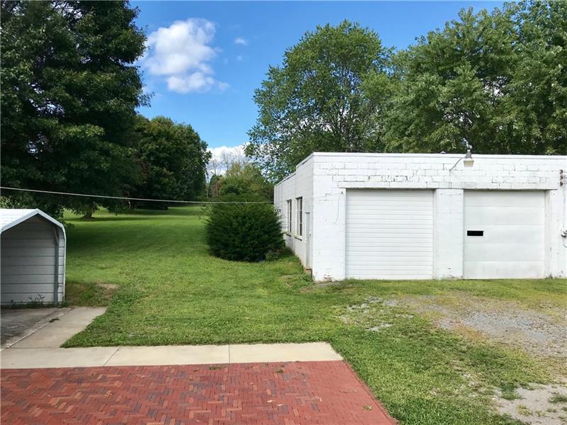 1437 Old Butler Road New Castle, PA 16101 - Photo 21 of 25