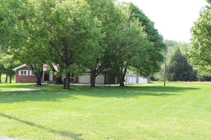 660 Leatherwood Road Dover, TN 37058 - Photo 2 of 24 Gallery Image 2