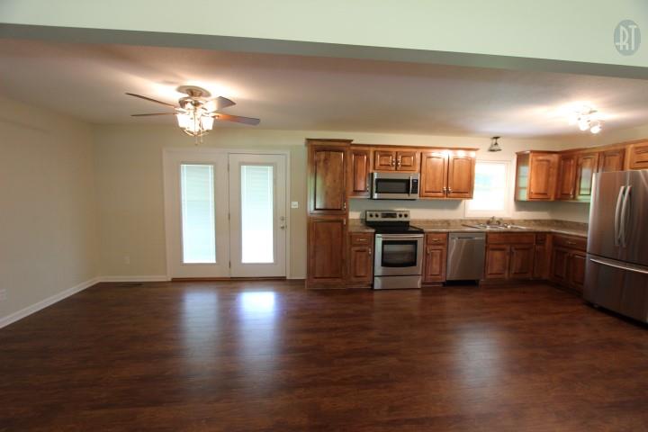 660 Leatherwood Road Dover, TN 37058 - Photo 8 of 24 Gallery Image 8