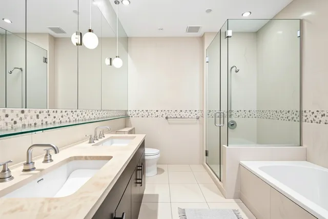 $2,295,000 | 325 5th Avenue, Unit 34D | Midtown South