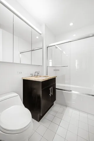 $2,295,000 | 325 5th Avenue, Unit 34D | Midtown South