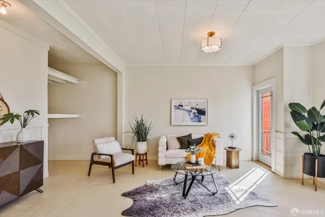 $995,000 | 1411 Oakdale Avenue, San Francisco, CA 94124