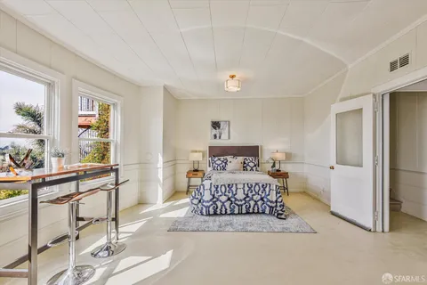 $995,000 | 1411 Oakdale Avenue, San Francisco, CA 94124