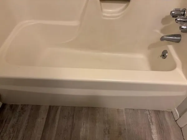 $725 | 500 Milltown Road, Unit 505B, New Kensington, PA 15068