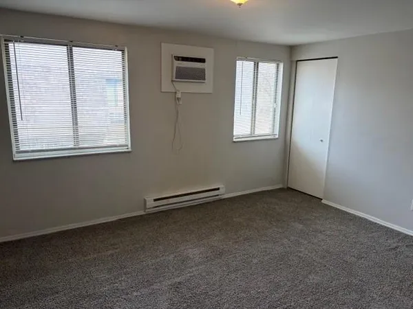 $725 | 500 Milltown Road, Unit 505B, New Kensington, PA 15068