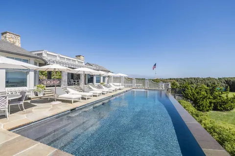 $152,500,000 | 39 Fairfield Pond Lane, Sagaponack, NY 11962