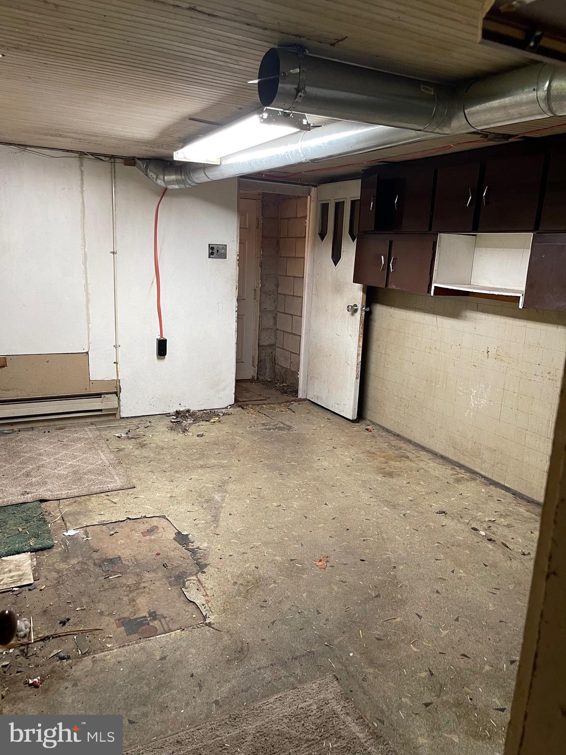 1620 Walnut Street Ashland, PA 17921 - Photo 24 of 25 a view of a garage