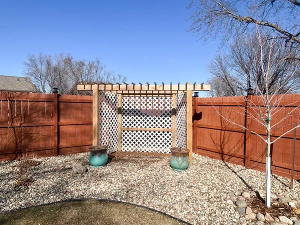 $374,500 | 1166 Maplewood Drive, Worthington, MN 56187