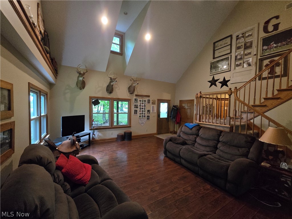 5209 Hanson Hill Road Stockport, OH 43787 - Photo 3 of 44