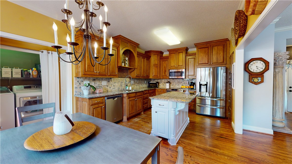 1119 Reed Road Anderson, SC 29621 - Photo 7 of 29