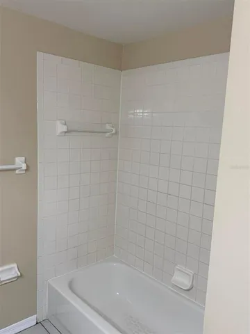 $1,900 | 650 Lakemont Drive, Brandon, FL 33510