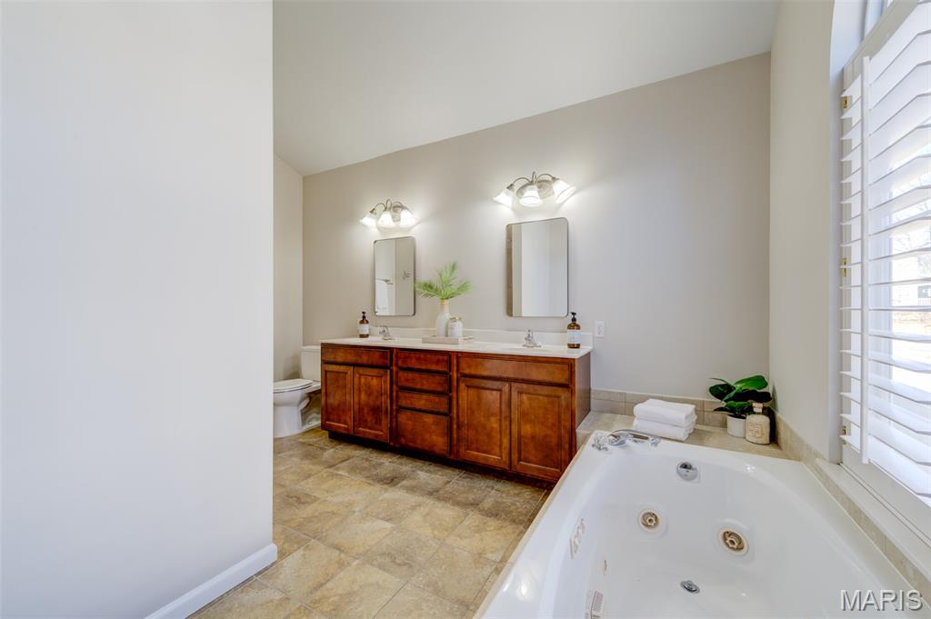 2671 Whitetail Lane O'Fallon, MO 63368 - Photo 38 of 89