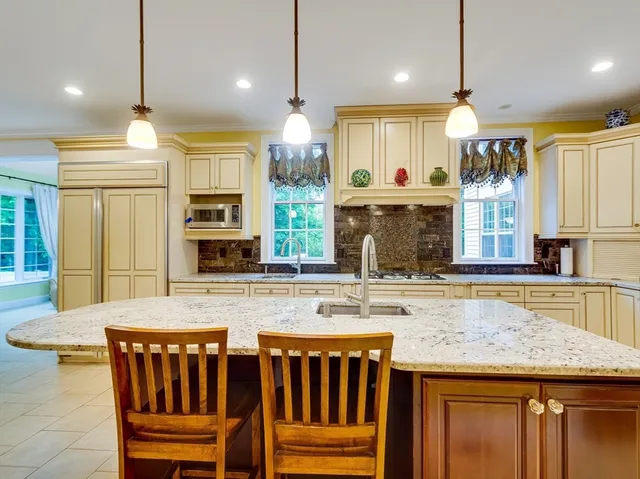 $2,850,000 | 14 Nassau Drive, Winchester, MA 01890