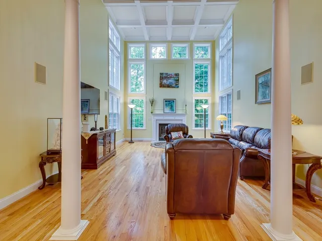 $2,850,000 | 14 Nassau Drive, Winchester, MA 01890