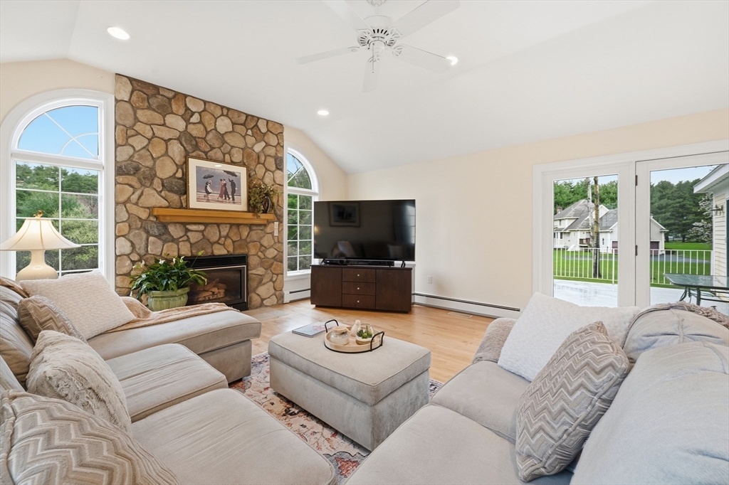 10 Haymeadow Road Boxford, MA 01921 - Photo 28 of 41