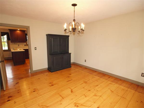 491 South Meadow Road Lancaster, MA 01523 - Photo 11 of 27