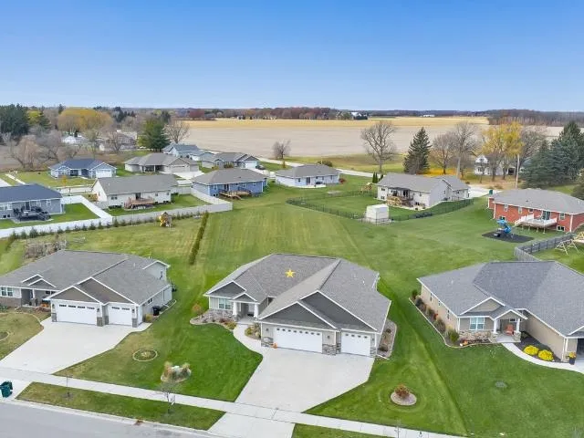 $519,900 | 1765 Jerome Way, Green Bay, WI 54313
