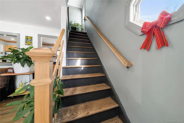 $789,000 | 342 Revilo Avenue, Shirley, NY 11967
