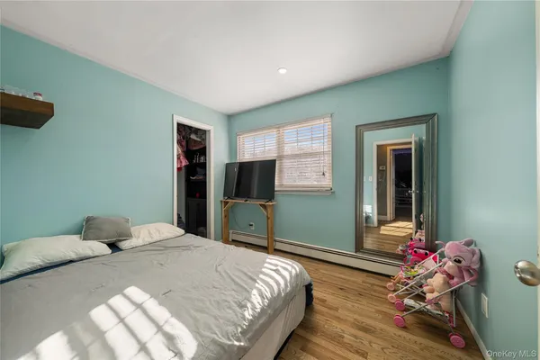 $789,000 | 342 Revilo Avenue, Shirley, NY 11967