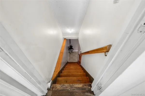 $789,000 | 342 Revilo Avenue, Shirley, NY 11967