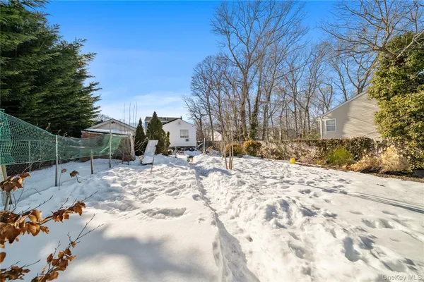 $789,000 | 342 Revilo Avenue, Shirley, NY 11967