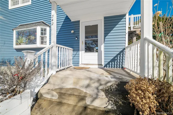 $789,000 | 342 Revilo Avenue, Shirley, NY 11967