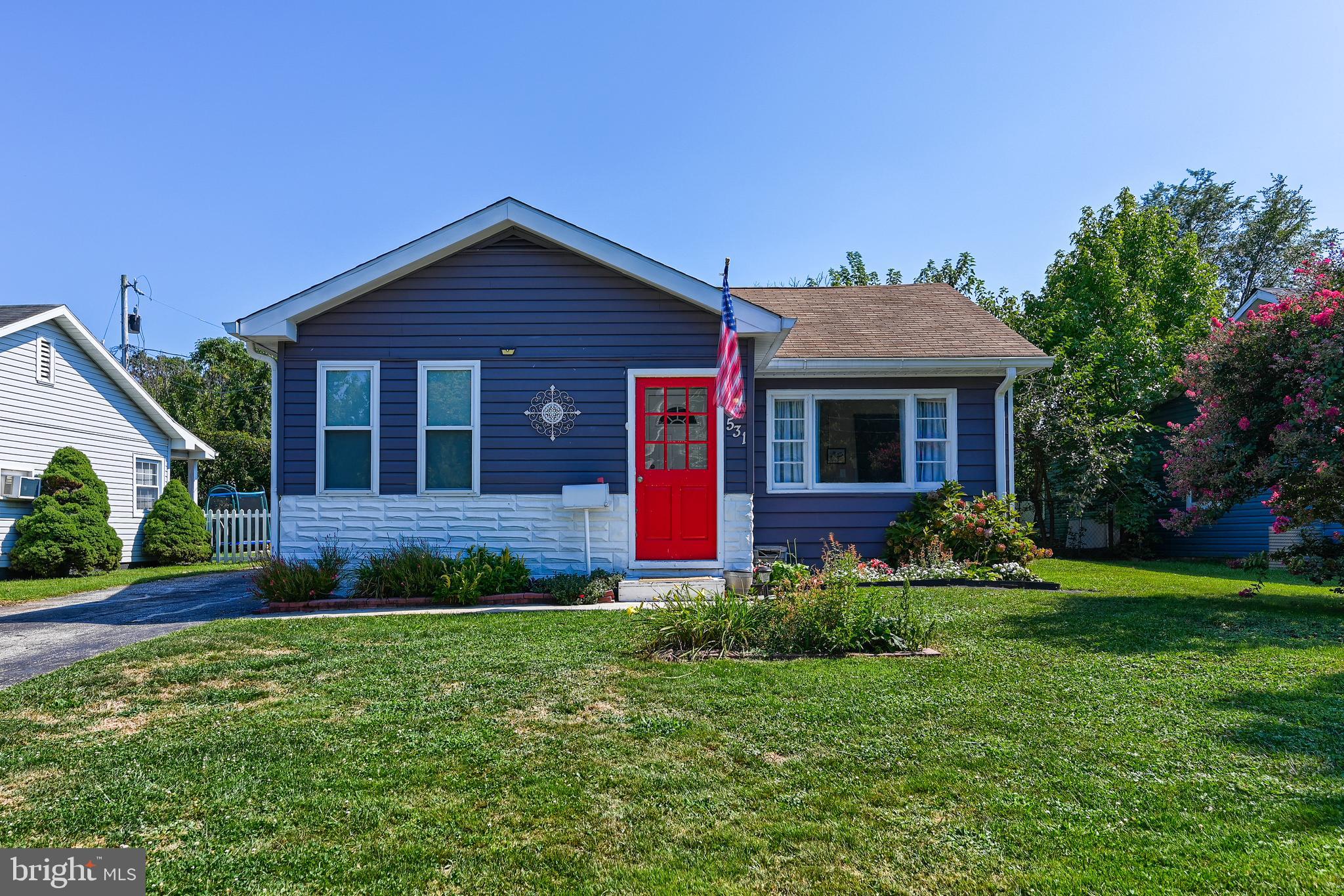 531 Compass Road East Middle River, MD 21220 - Photo 2 of 32