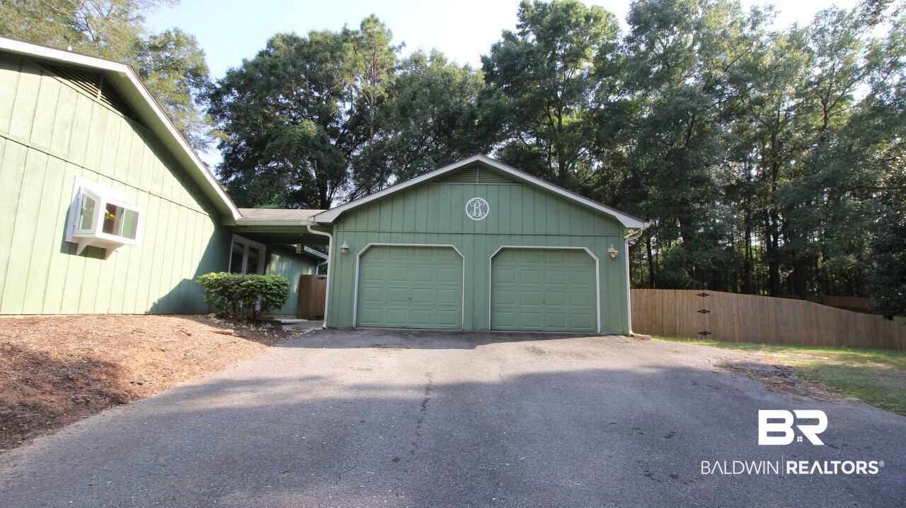 105 Marc Circle Daphne, AL 36526 - Photo 5 of 30