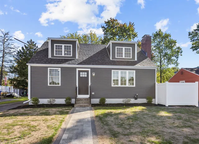 $389,900 | 50 Garfield Avenue, Middletown, CT 06457