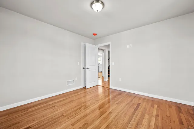 $389,900 | 50 Garfield Avenue, Middletown, CT 06457