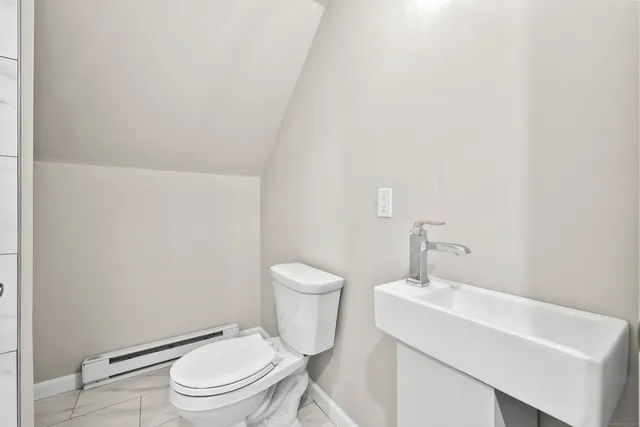 $389,900 | 50 Garfield Avenue, Middletown, CT 06457