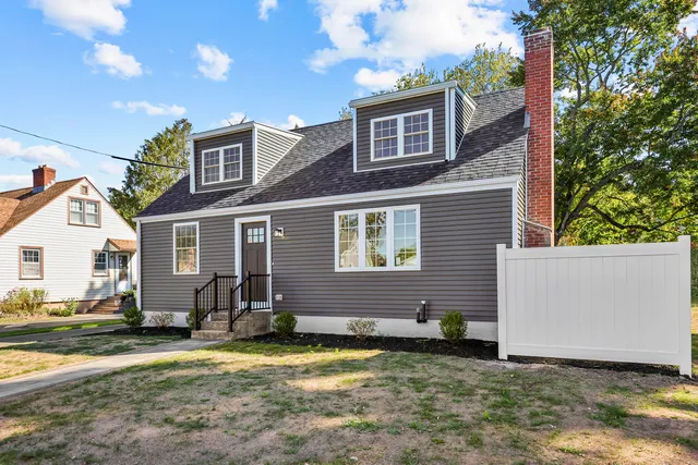 $389,900 | 50 Garfield Avenue, Middletown, CT 06457