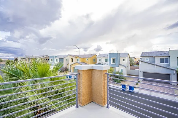 $445,000 | 333 Largo Vista Court, North Las Vegas, NV 89084