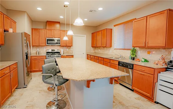$445,000 | 333 Largo Vista Court, North Las Vegas, NV 89084