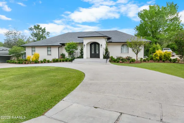 $1,100,000 | 223 Beverly Drive, Lafayette, LA 70503