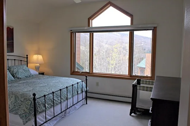 $759,000 | 72 Appleby Close, Unit 41, Carroll, NH 03595