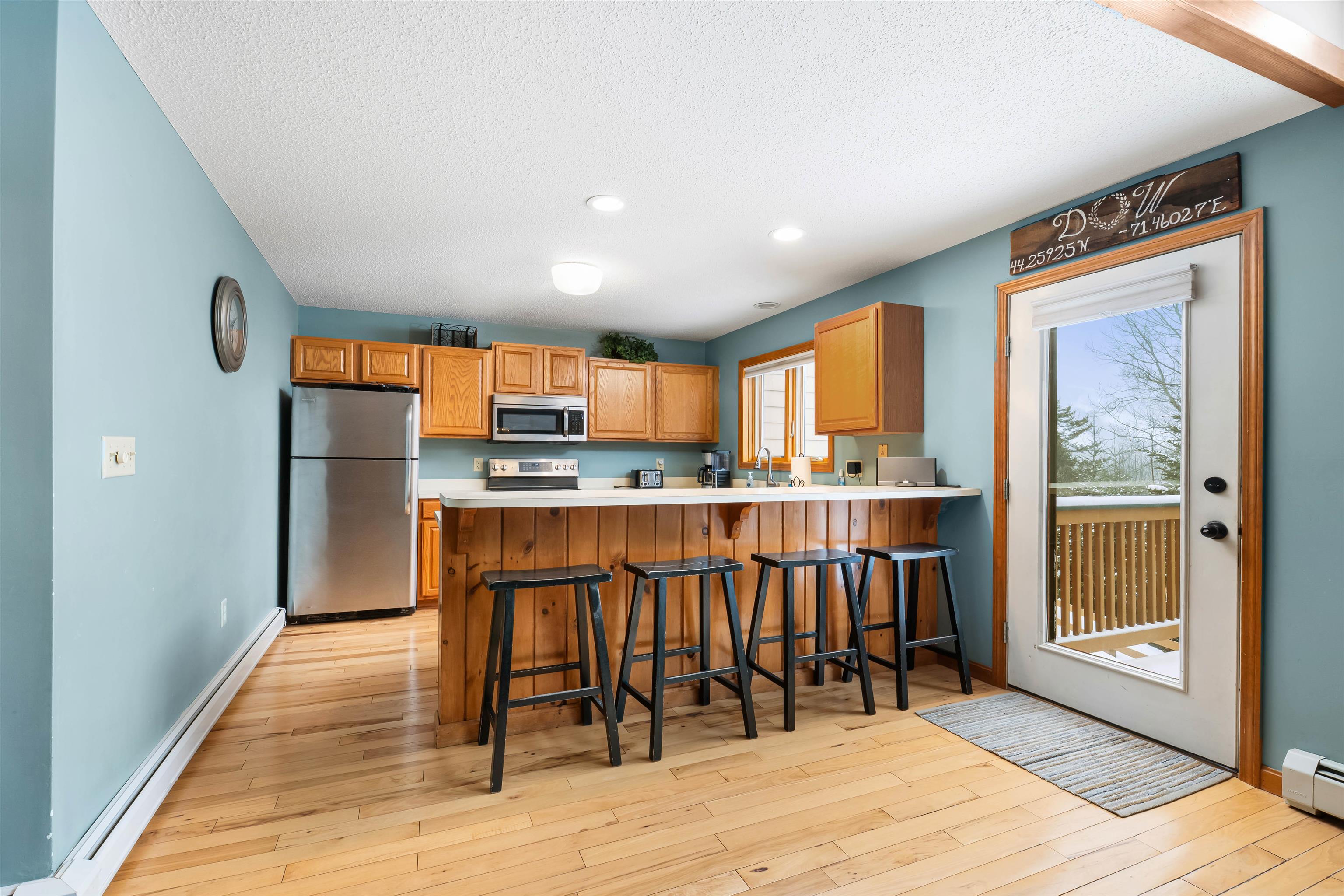 72 Appleby Close, Unit 41 Carroll, NH 03595 - Photo 12 of 43