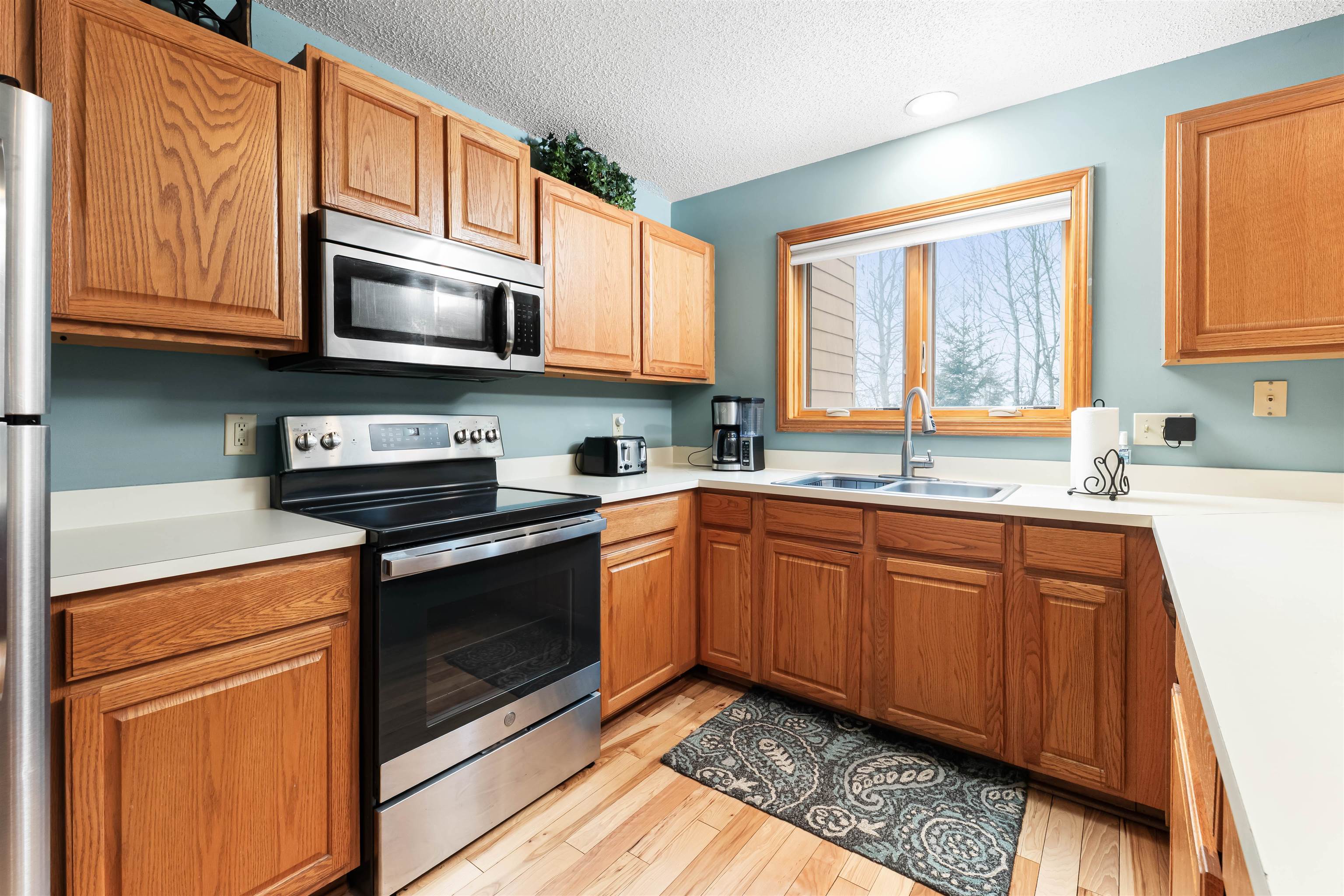 72 Appleby Close, Unit 41 Carroll, NH 03595 - Photo 13 of 43