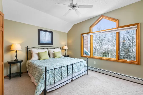 $739,000 | 72 Appleby Close, Unit 41, Carroll, NH 03595