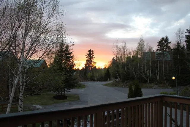 $759,000 | 72 Appleby Close, Unit 41, Carroll, NH 03595