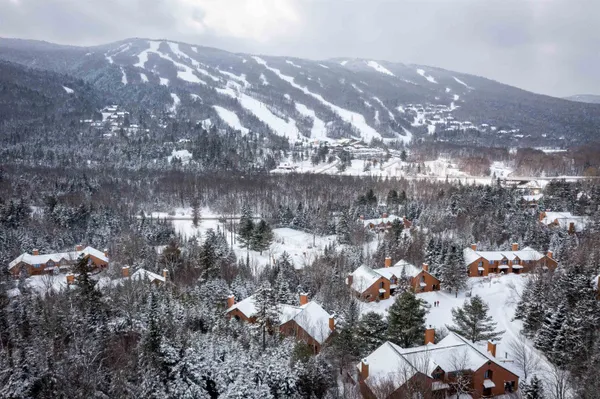 $739,000 | 72 Appleby Close, Unit 41, Carroll, NH 03595