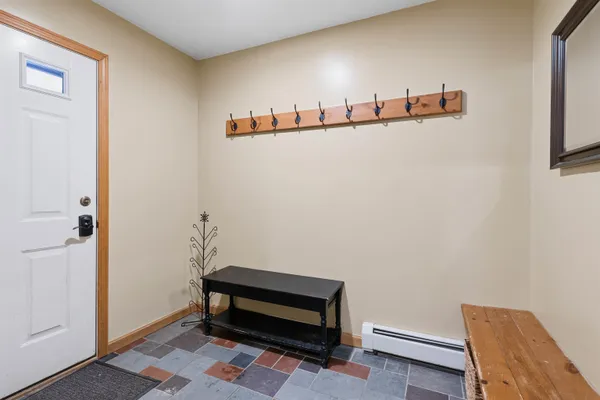 $739,000 | 72 Appleby Close, Unit 41, Carroll, NH 03595