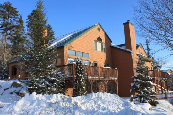 $739,000 | 72 Appleby Close, Unit 41, Carroll, NH 03595
