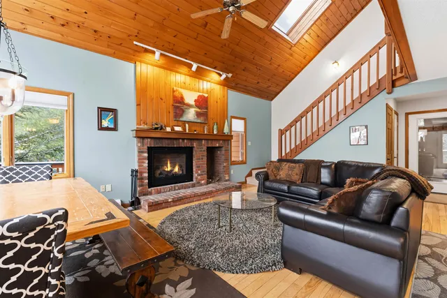 $759,000 | 72 Appleby Close, Unit 41, Carroll, NH 03595