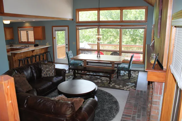 $759,000 | 72 Appleby Close, Unit 41, Carroll, NH 03595